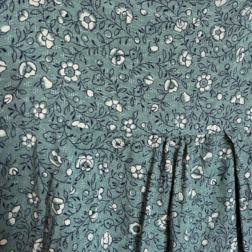 NWT Universal Thread Green Floral Long Sleeve Blouse - Picture 5 of 5